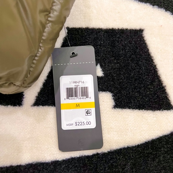 Guess Hooded Quilted Puffer Jacket - Military Olive Green - Picture 16 of 16